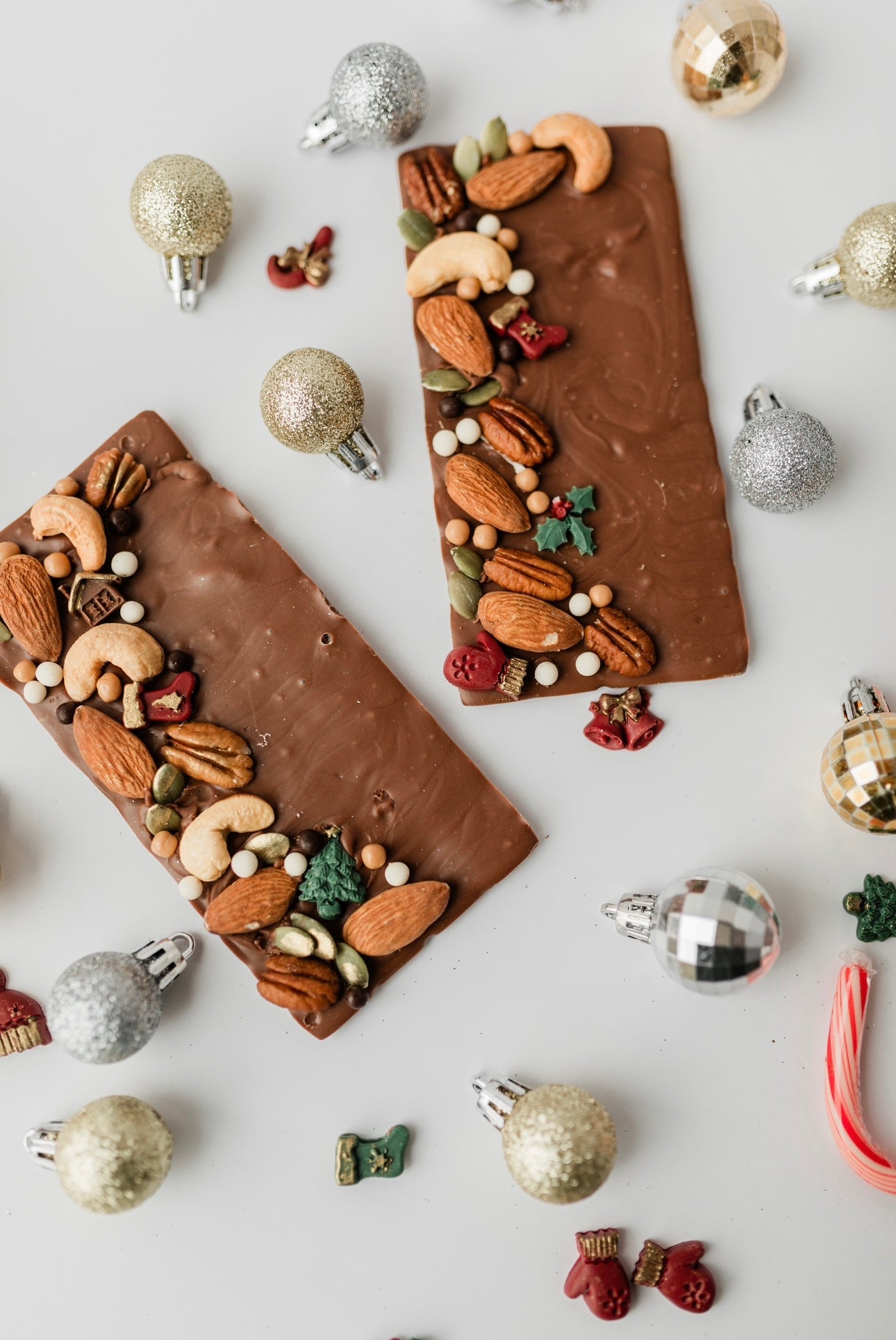 Holiday Crunchy Choco Bars