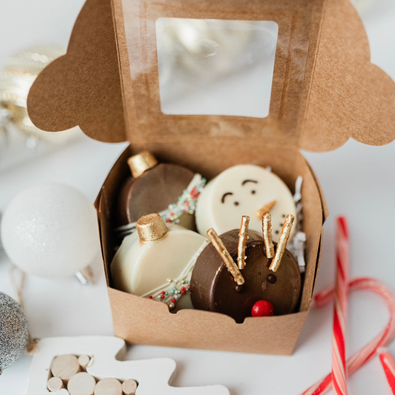 Festive Chocolate Oreos