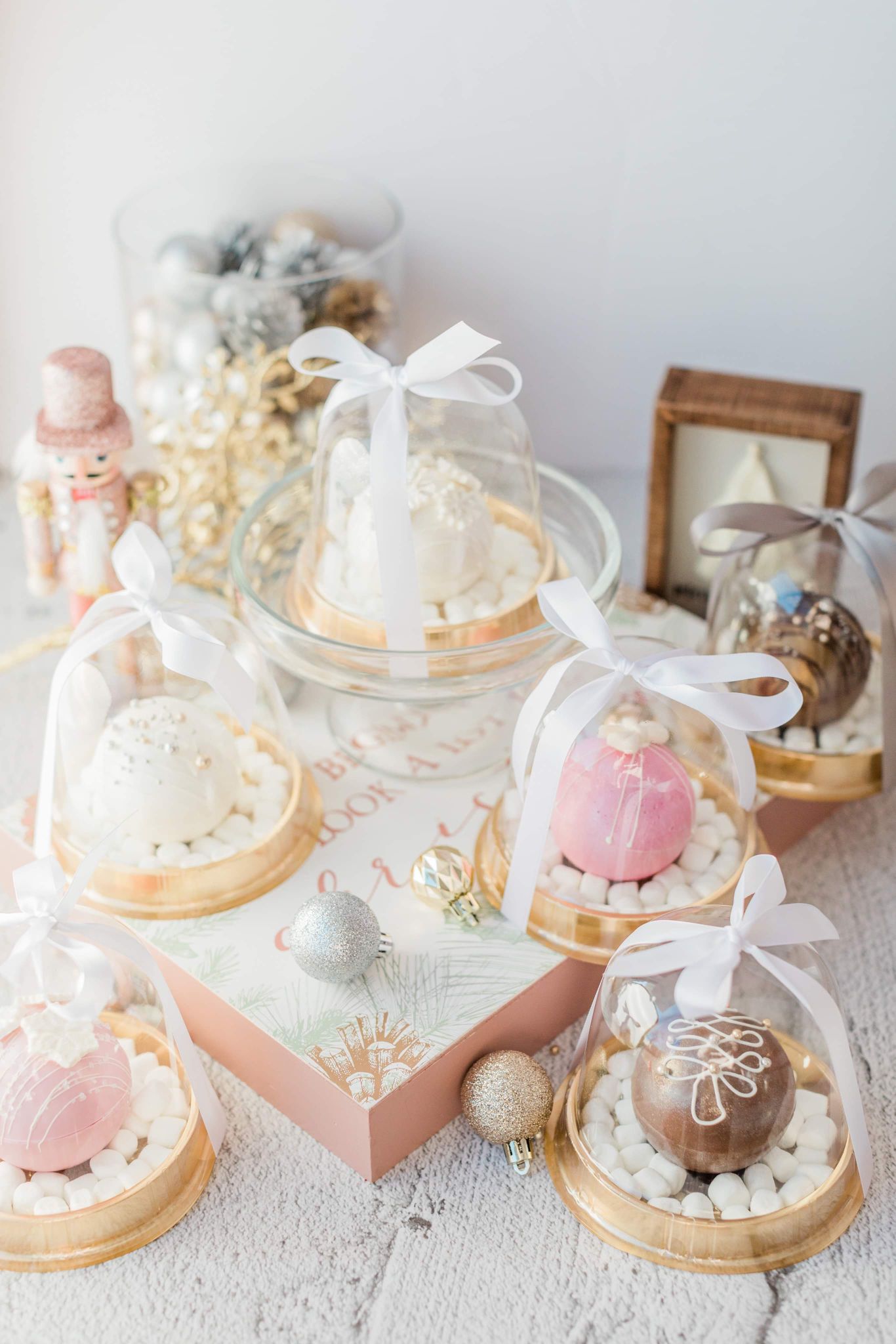 Holiday Hot Cocoa Edible Ornament