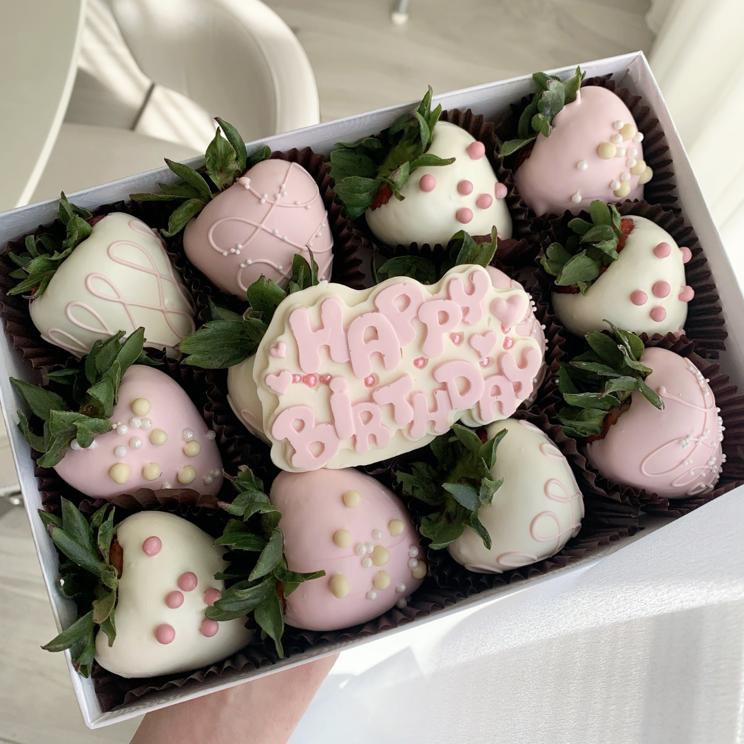 Classic Pink & White Berry Box